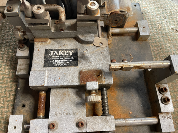 Lever Lock Key Duplicator Image Lever Lock Key Duplicator Image